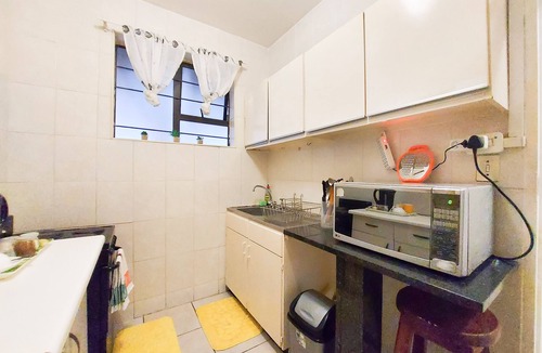 North Beach Apartment | Sunset Haven in North Beach