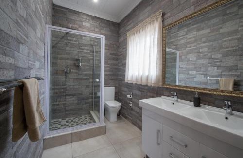 Potchefstroom House | Sunset Manor Guest House
