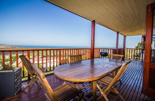 Cape Peninsula House | Sunset on Mountainrise with exquisite sea and mountain views