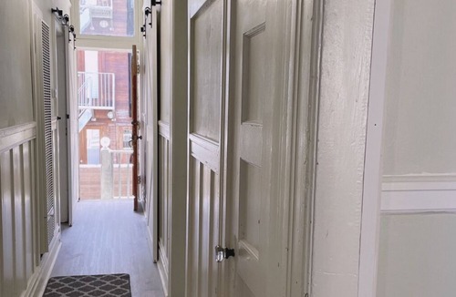 Russian Hill Apartment | Super Fast WiFi in a Centrally Located Apartment