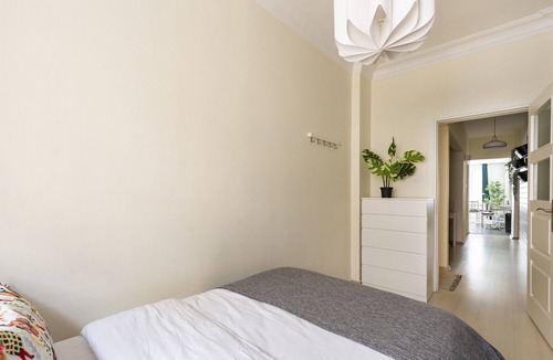 Osmanbey Apartment | Superb Flat with Central Location in Nisantasi