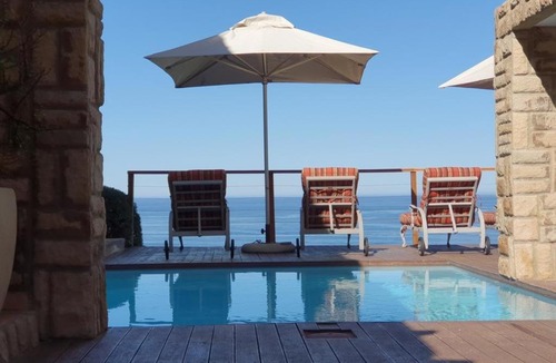 Brenton-on-Sea House | Superior SeaView Double Bedroom in Brenton On The Rocks