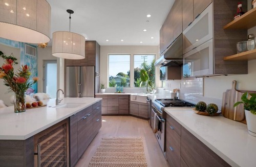 Live Oak House | Surf Loft just blocks from Pleasure Point!