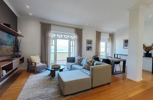 Muizenberg Apartment | Surfers Corner Luxury Penthouse
