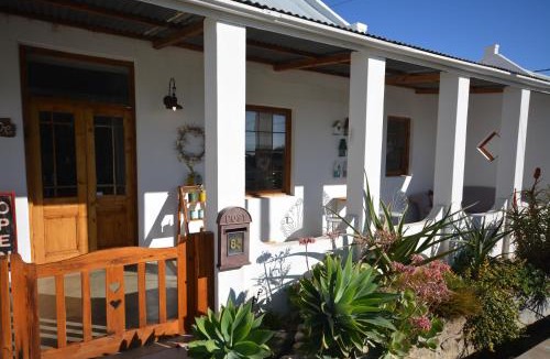 Prince Albert House | Ta Mala's Cottage