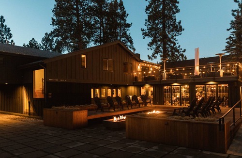 Lakeside Park House | Tahoe's Family Bliss - Year-Round Pool & Hot Tub