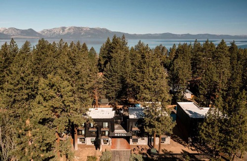 Lakeside Park House | Tahoe's Family Bliss - Year-Round Pool & Hot Tub