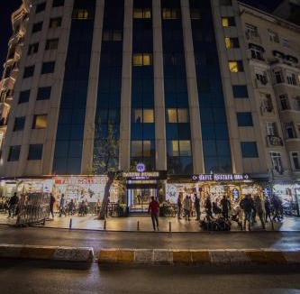 Gumussuyu Mahallesi Hotel | Taksim Square Hotel