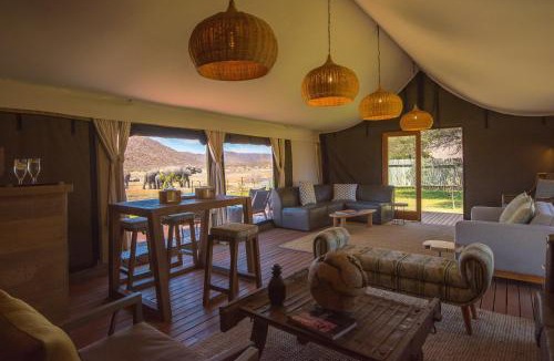 Madikwe Game Reserve Cabin | Tau Game Lodge