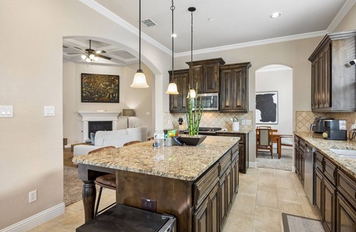Elmo House | TCH - Comfy 3bd/3ba home in Rockwall w/Workspace