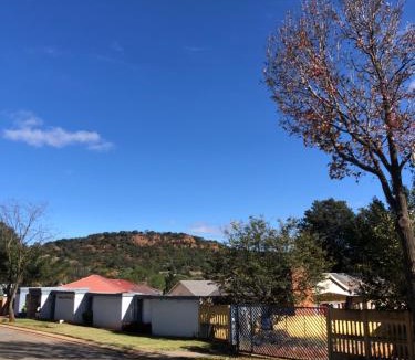 Greater Johannesburg Metropolitan Area House | Tebogo Holiday Home
