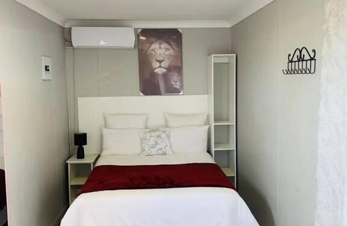Rustenburg Hotel | Ten Flags Theme Park