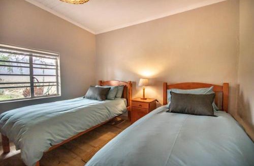 Laingsburg House | Tequila Sunrise Cottage at Karoofontein Guest Farm