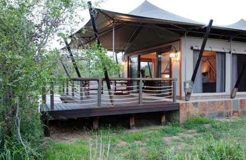 Thorny Bush Game Reserve Cabin | Thabamati Luxury Tented Camp