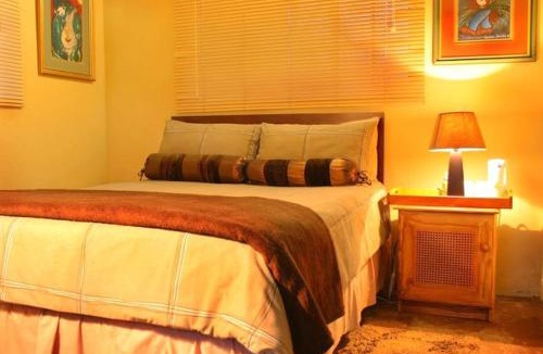 Govan Mbeki Hotel | ThakhuBrunfelsia