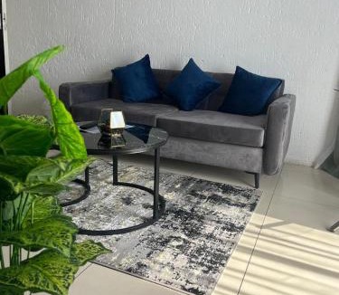 Sandown Apartment | Thatishi's Sandton CBD Apartment