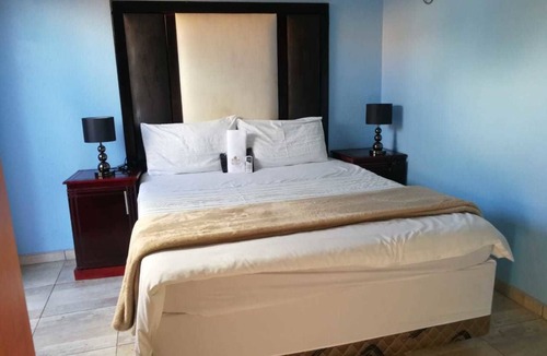 Thohoyandou House | Thavhani Guest House