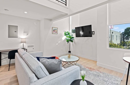 Pacific Heights Apartment | The Addison by Kasa | Modern Loft | San Francisco