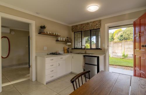 Howick House | The Aloe Garden Cottage