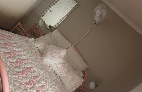 Meyerton Apartment | THE ANGEL RIVER VILLA room 1