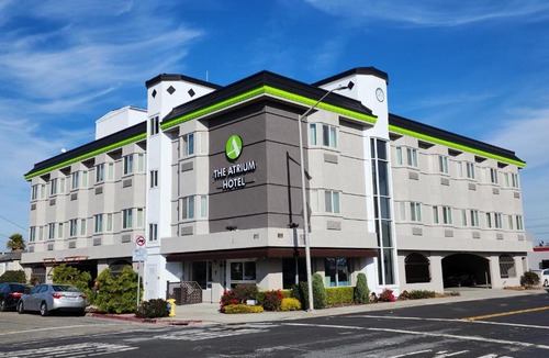 San Bruno Hotel | THE ATRIUM HOTEL SFO AIRPORT - FREE Shuttle & Breakfast