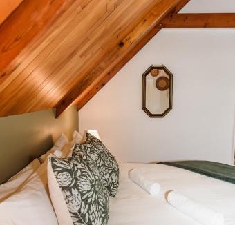 Die Boord Apartment | The Attic