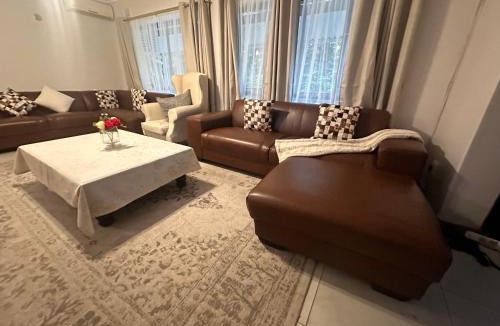 Ethekwini House | The Aurum guesthouse