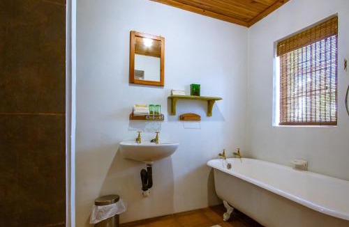 Colesberg Bed & Breakfast | The Barracks