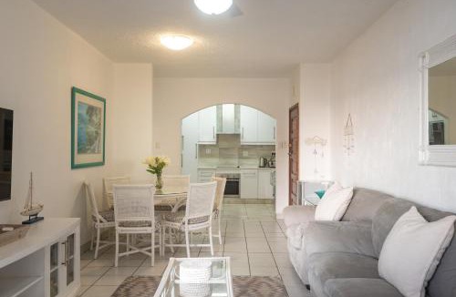 Ballito Apartment | The Bay 17 - With Inverter