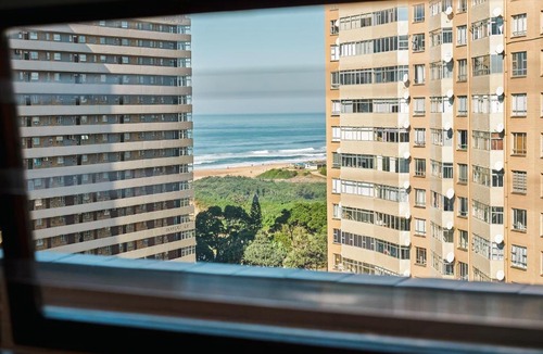 Doonside Apartment | The Beach Flat