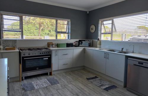 Paradise Beach House | The Beach House Paradise