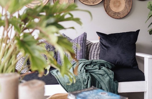 Berea House | The Beach Retreat - Modern comfort and luxury! Walk to the Beach!