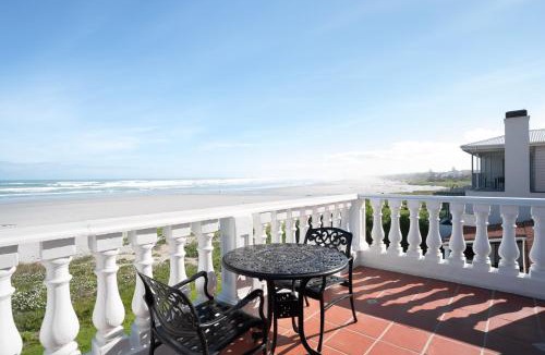 Melkbosstrand House | The Beach Villa