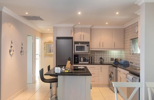 Shaka's Rock Apartment | The Beacon 84