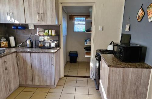 Leipoldtville Apartment | The Big Tree Cottage