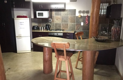 Gonubie Bed & Breakfast | The Birdhouse