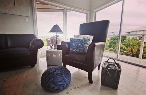 Paradise Beach House | The Blue Dragonfly