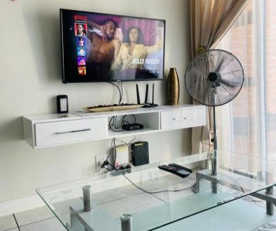 Tshwane Apartment | The Blyde Crystal Lagoon 1402