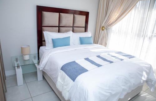 Tshwane Apartment | The Blyde Crystal Lagoon 1402