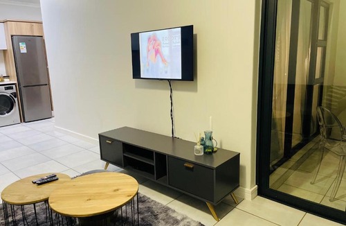 Tshwane Apartment | The Blyde Crystal Lagoon Luxury Apartment