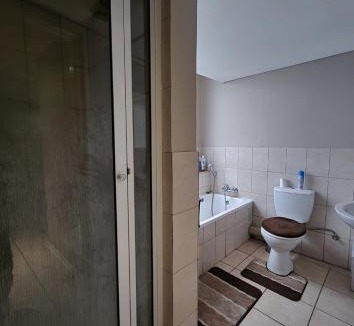 Braamfontein Apartment | The Bridgeview apartments
