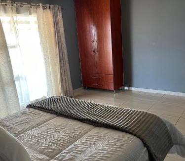 Kareeberg Apartment | The Comfort Cottage