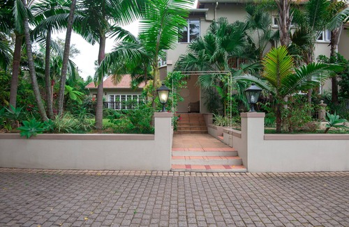 Durban North Cottage | The cottage at The Brother's Guest House, Durban North
