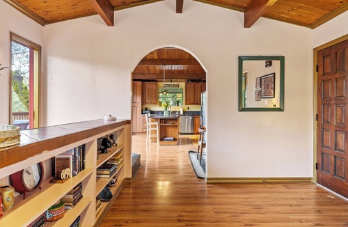 Forestville House | The Cozy Pine Cone . Hot tub- Deck & Grill Forestville