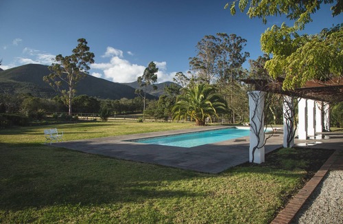 Die Barakke House | The Dam Suite. Double Luxury room with ensuite bathroom