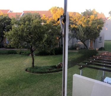 Greater Johannesburg Metropolitan Area Apartment | The Don Apt, Greenstone