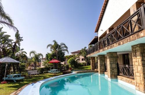 Port Edward Hotel | The Edwardian