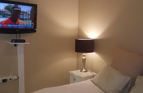 Fairland House | The Fairlands Hideout