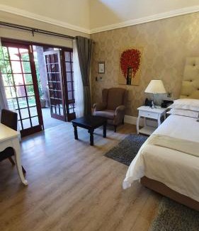 Komani Hotel | The Gallery