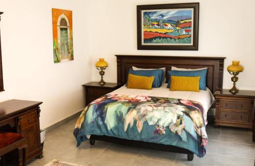 Loerieheuwel Hotel | The Gamtoos Ferry Hotel